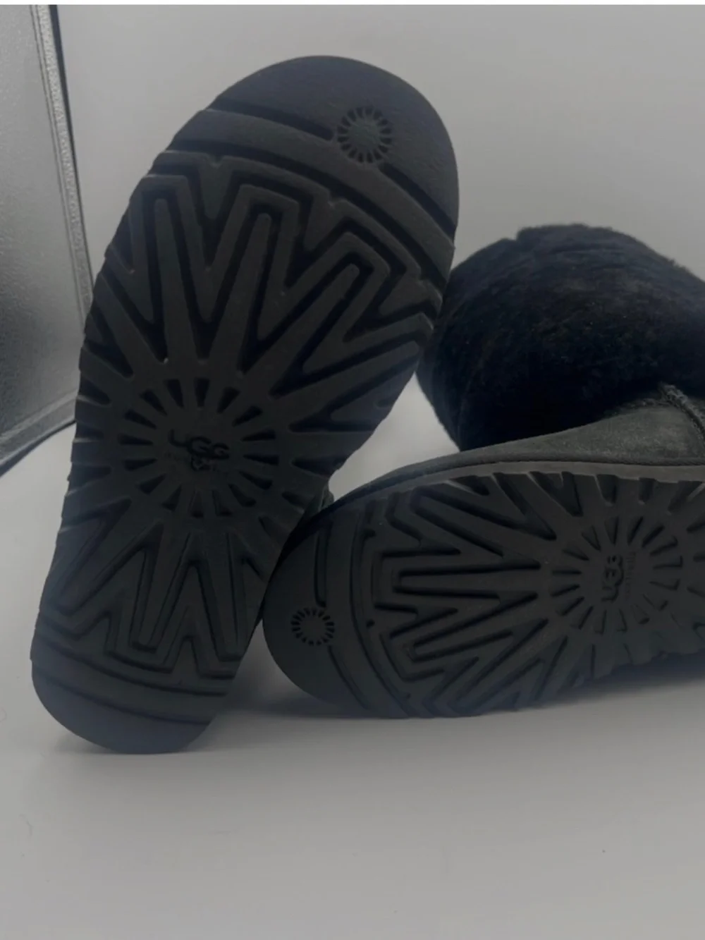 UGG flexible functional
